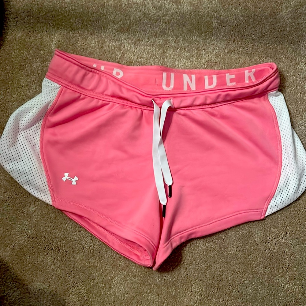 ‼️Under Armour Pink shorts‼️